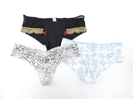 Women's (3) La Senza Assorted Panties - Size: L (239784L)