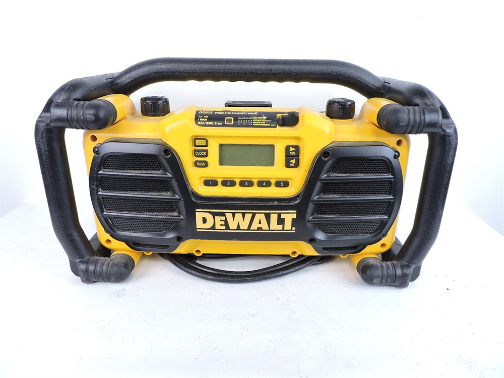 Dewalt deals dc012 battery