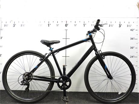 Police Auctions Canada CCM Locale 7 Speed Bike 238694D