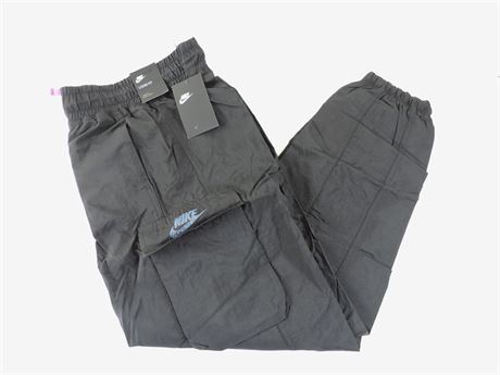 Women's Nike Icon Clash Loose Fit Nylon Cargo Pants - Size L (513980L)