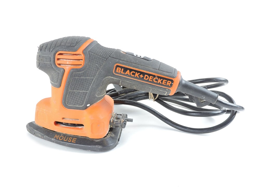 Police Auctions Canada Black Decker BDEMS600 Mouse Corded 1.2A