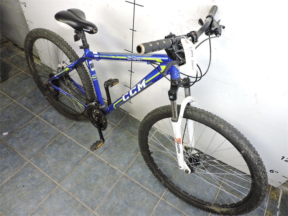 Police Auctions Canada CCM 29er 21 Speed Front Suspension F R