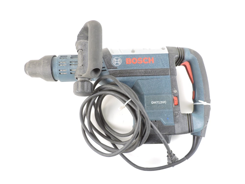 Police Auctions Canada Bosch DH712VC Corded 14.5A Demolition