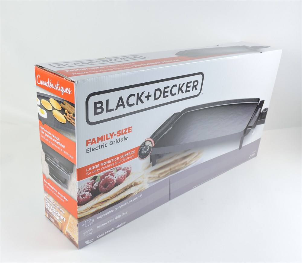 Police Auctions Canada - Black & Decker GD1810BC Family Sized Electric  Griddle (New) (268115H)