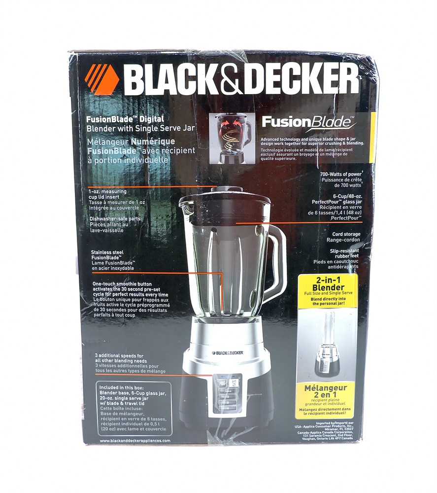 Black + Decker FusionBlade™ Digital Blender with Personal Smoothie Jar 