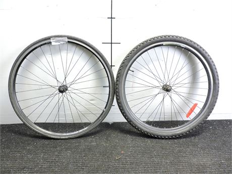 Lot of (2) Front Bike Wheels with Tires (269168D)