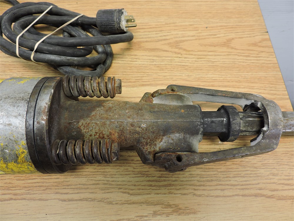 Police Auctions Canada - Bosch Brute Electric Jackhammer (270484A)