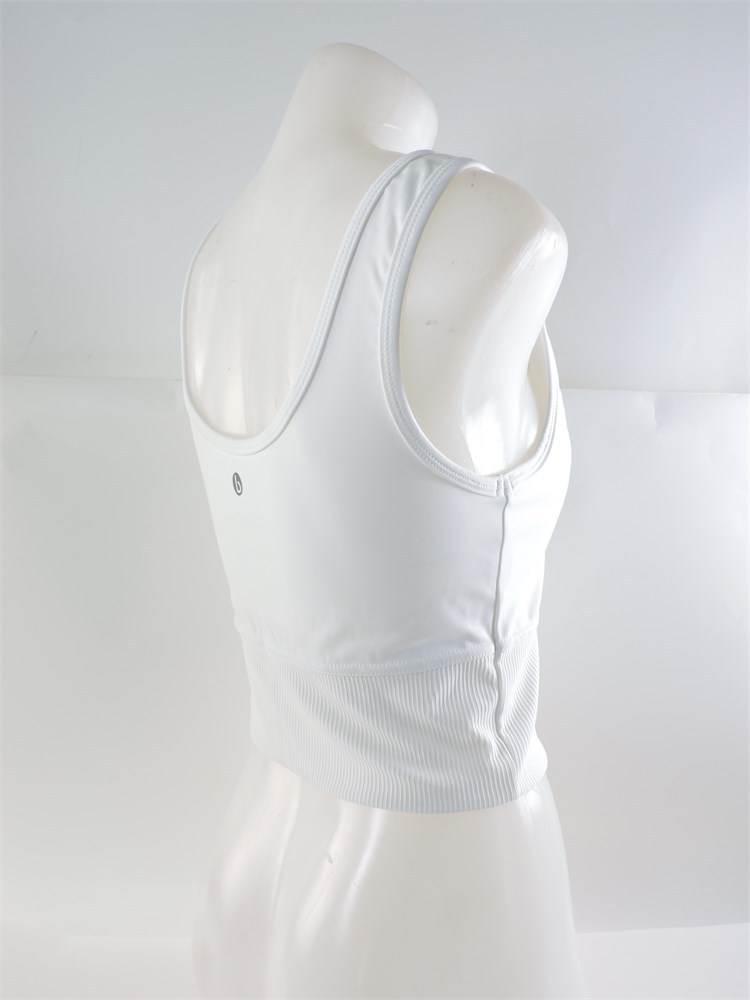 Sold at Auction: Two Sports Bras & Leggings Marked Gaiam/Cotton On