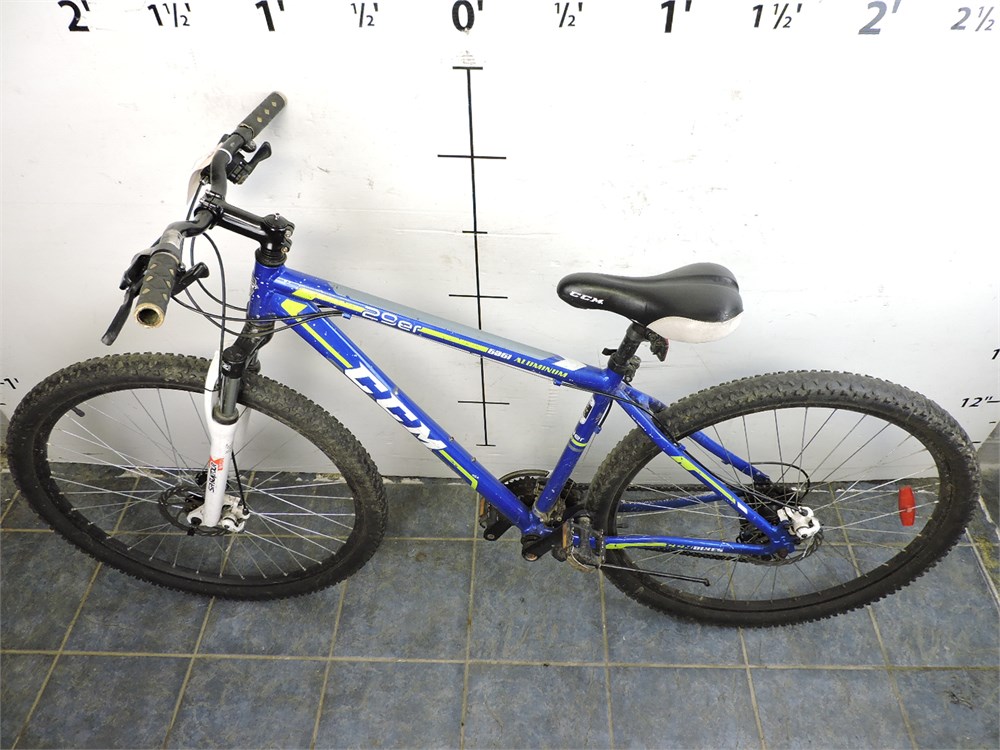 Police Auctions Canada CCM 29er 21 Speed Front Suspension F R