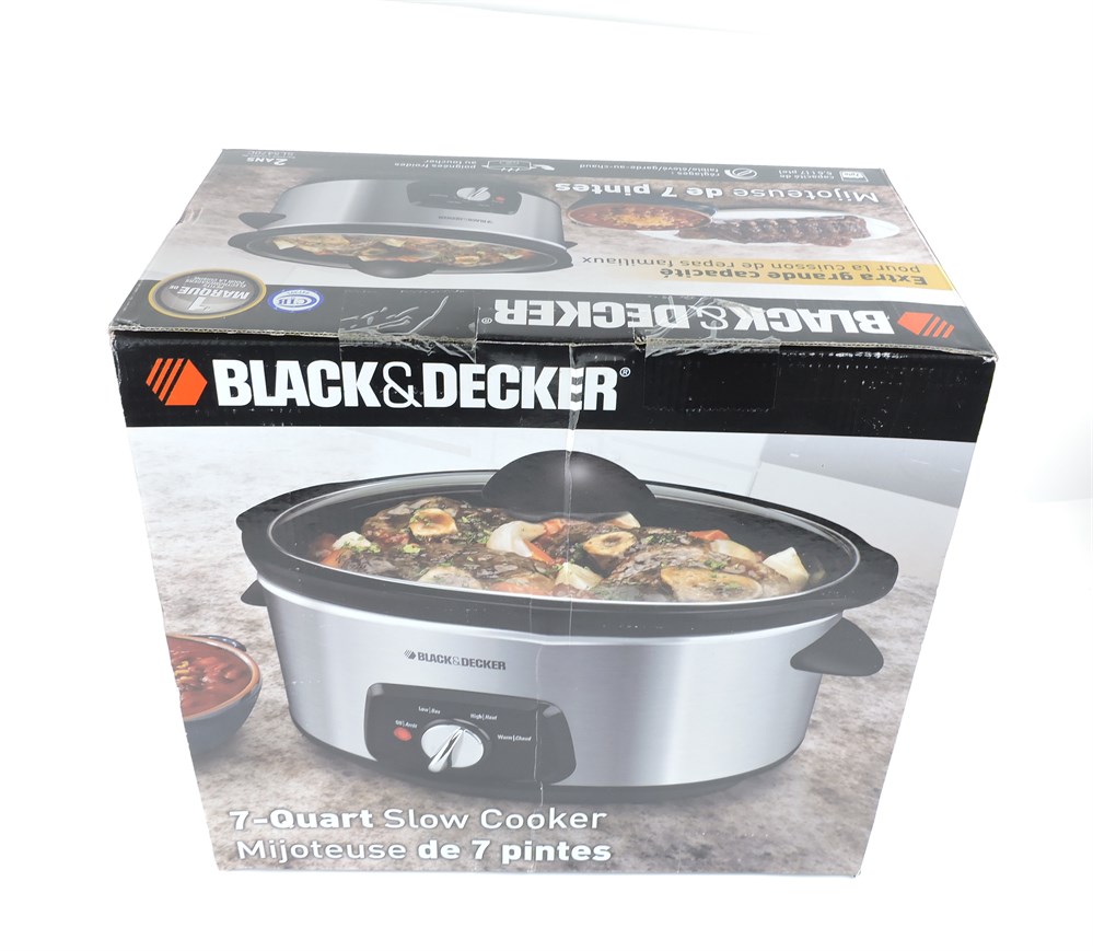 Police Auctions Canada Black Decker SL5470C 7 Quart Slow