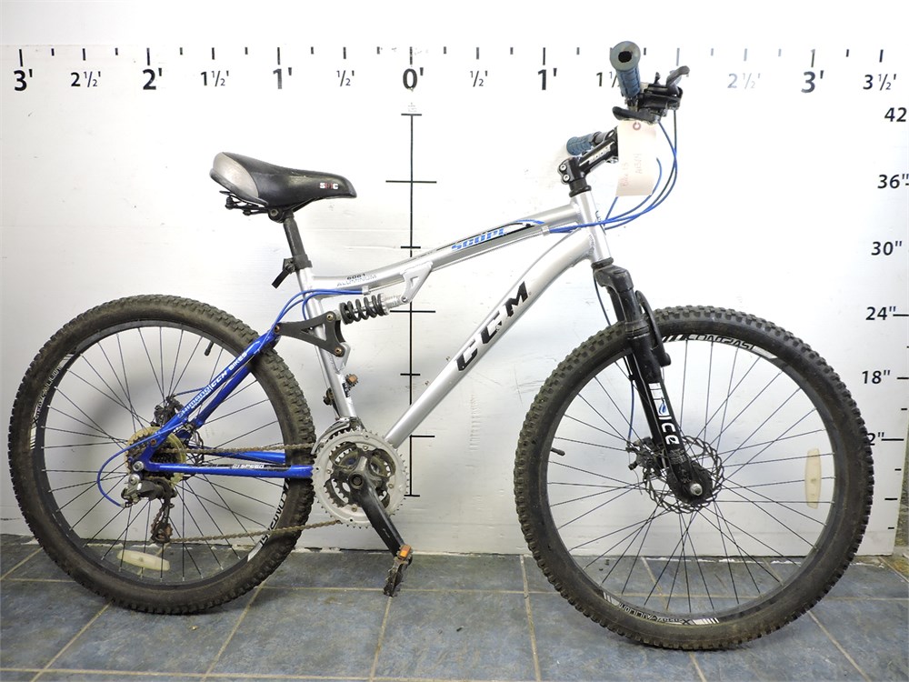 Ccm shadow dual 2025 suspension mountain bike